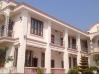 Phedsamone Chalounxay Hotel 