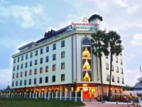 Phonethip Plaza Hotel 3*