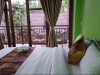 Jammee Guesthouse II 