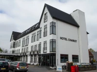 Hotel Chariot 
