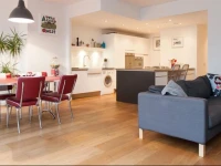 Canal Centre Apartment 
