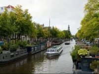Canal Holiday Apartment 