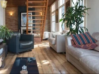 Centre Canal House 