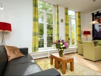 Dutch Masters Short Stay Apartments 