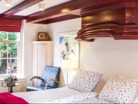 Guest House 17 Century 