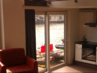 Houseboat Vliegenbos 
