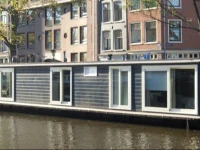The Guest-Houseboat 