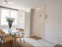 Wijdesteeg Apartment 