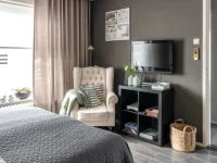 Suite 16 