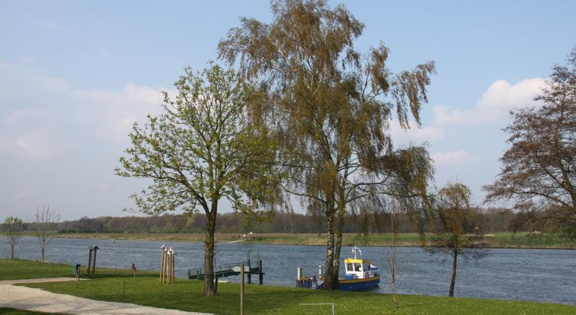 Veerhuys Tante Jet 