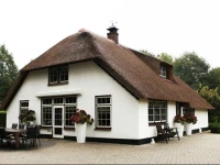 Het Witte Huis & Gastenverblijf 