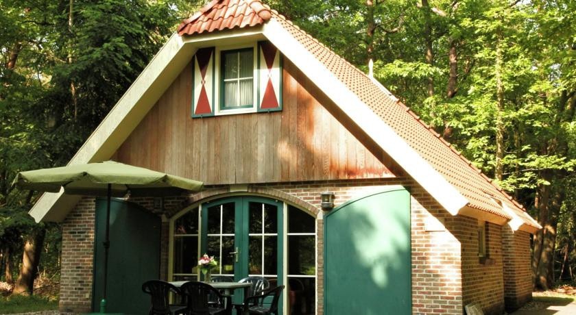 Holiday home Buitengoed Fredeshiem 1 