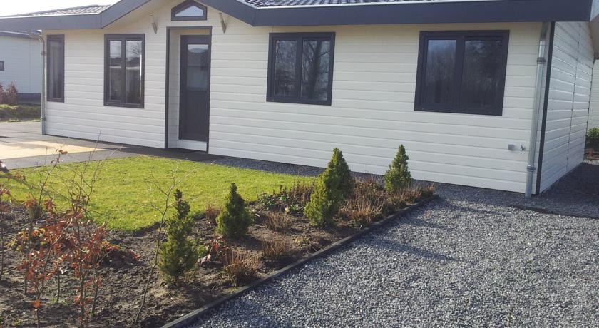 Chalet Recreatie En Watersportcentrum De Biesbosch 2 