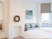 Short Stay Hoytema 