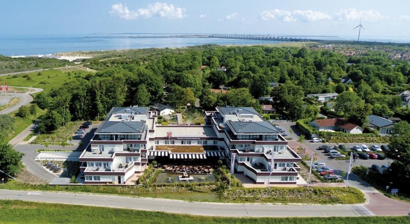 Amadore Hotel Restaurant De Kamperduinen 