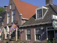 Hotel de Stadsboerderij/ EetcafГ© de Brabander 