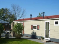 Chalet Recreatiepark Wiringherlant 4 