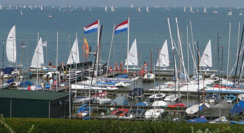 B&B logeren aan het IJsselmeer 