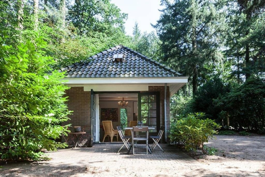 Bos Huisje 