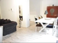 Luxury Center Two-Bedroom Apartment with Private Parking *Non Smoking* 