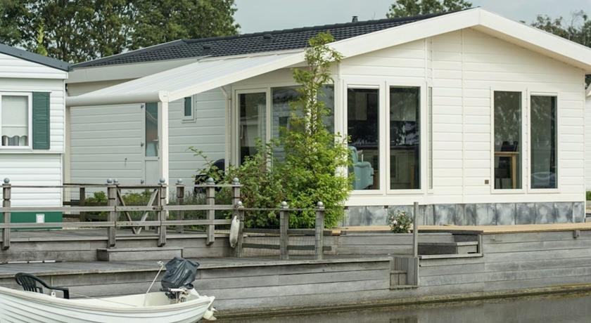 Chalet Villapark De Rijp 4 