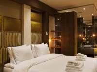 Manzos Suites 