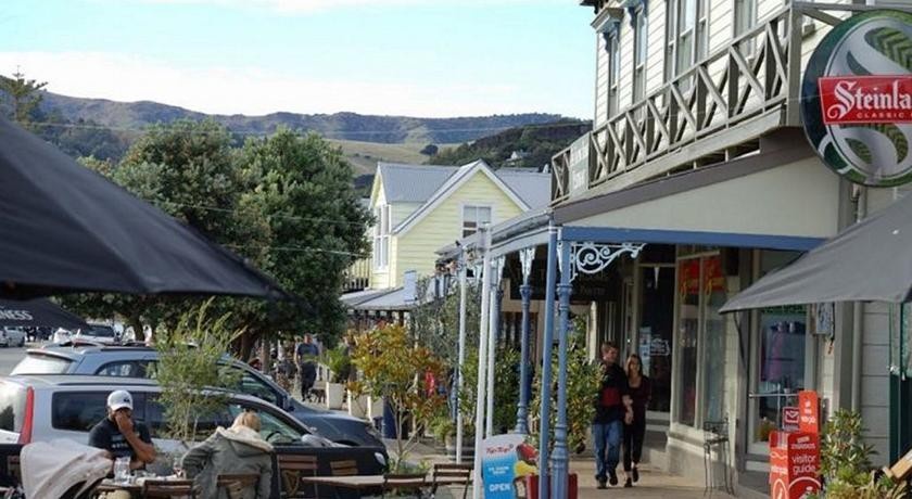 Akaroa Waterfront Apartment 