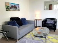 Bluff Ocean Vista Motel 