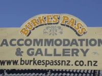 Burkes Pass Accommodation 