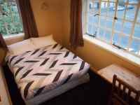 Kiwis Nest Backpackers and Budget Accommodation 