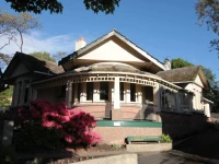 Manor House Backpackers 