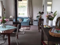 Cosy Farm Cottage 
