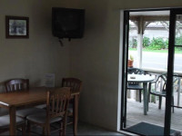 Beach Motel and Cabins
