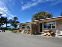 Waikanae Beach TOP 10 Holiday Park 5*