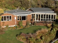 Sails Ashore Lodge 