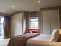 Ruru Lodge 