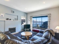 The Queenstown Bothy 