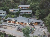 Lochmara Lodge 
