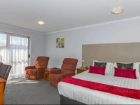 BKs Esplanade Motor Lodge 