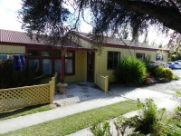 YHA Motueka / Laughing Kiwi Backpackers 