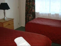 Kiwi Park Motels & Holiday Park 