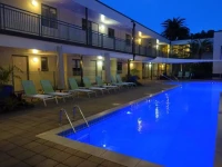 Beachpoint Apartments 