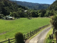 Essons Valley Farmstay B&B 