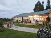 Snowy Waters Lodge & Tours 