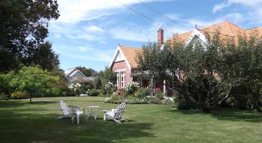 St Itas Guesthouse 