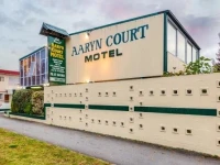 Aaryn Court Motel 