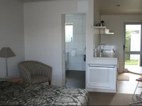 Anchorage Motel Apartments 