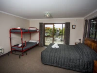 Fiordland Great Views Holiday Park 5*