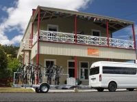 Sunkist Guesthouse 