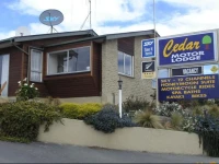 Cedar Motor Lodge 3*